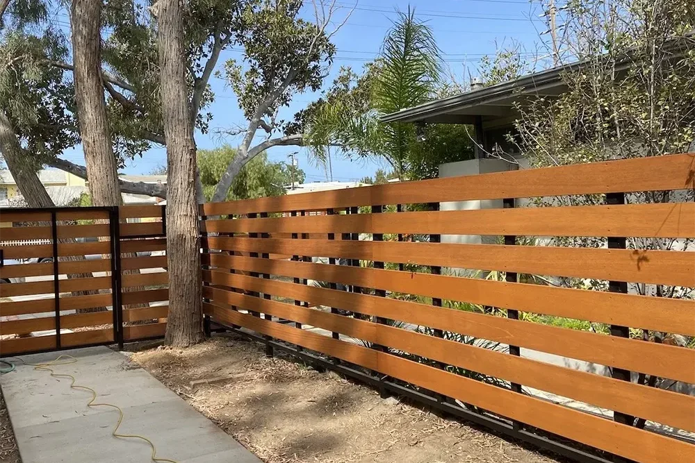 Modern+wood+fence+mar+vista,+ca+90066